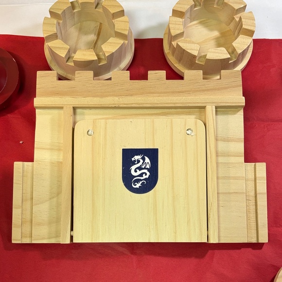 Pottery Barn Kids 16 Wooden Building Blocks Pieces Castle Set - Picture 12 of 12